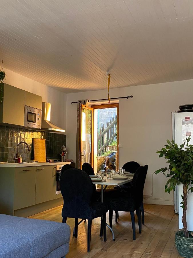 Maison Pyrenees Saint-Aventin 外观 照片